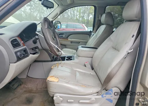 2013 Chevrolet Tahoe C1500 Lt from USA, damaged, VIN 1GNSCBE03DR167711